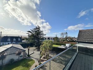 Photo 28- click for photo gallery